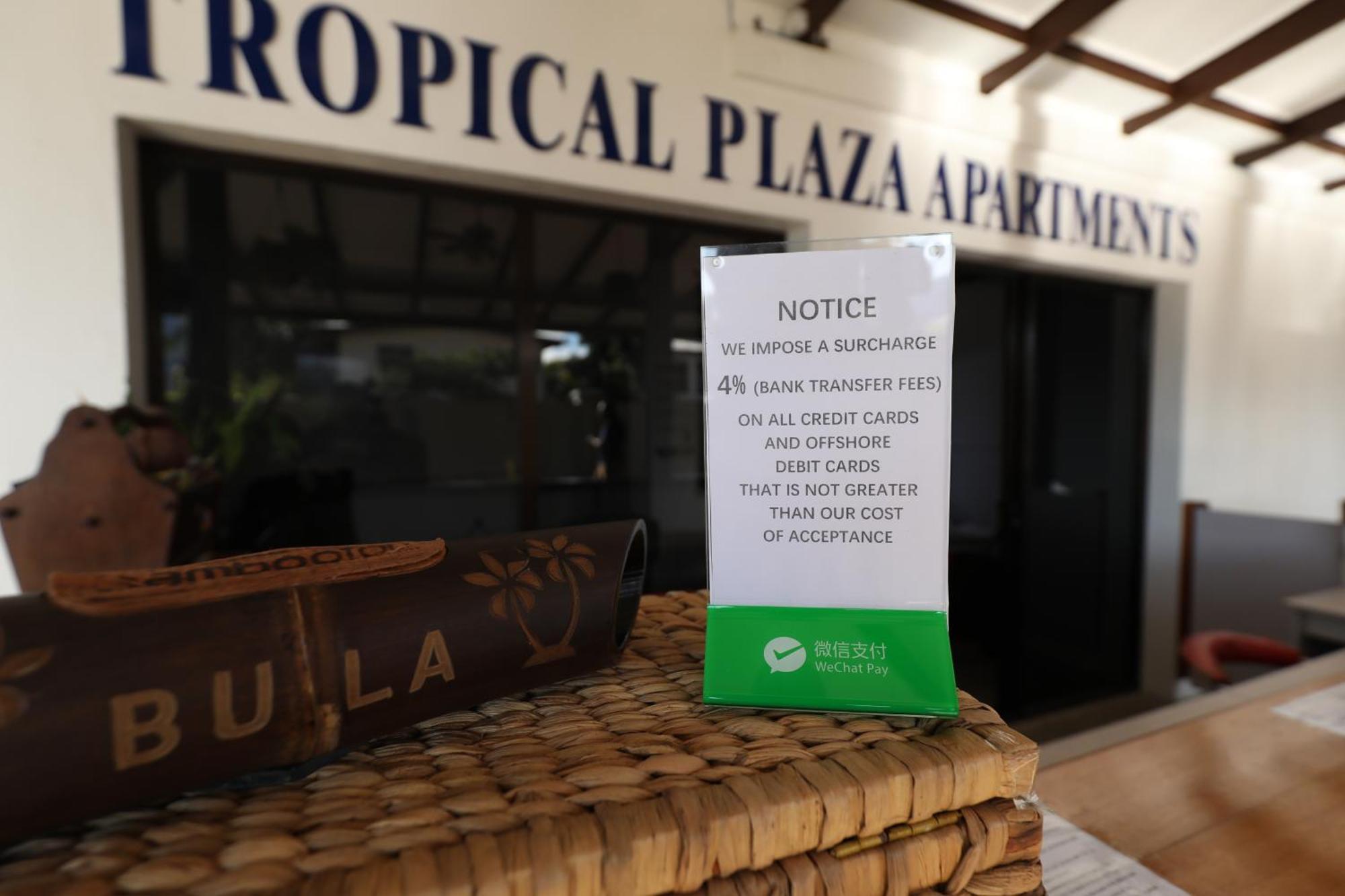 Tropical Plaza Apt Nadi Bagian luar foto