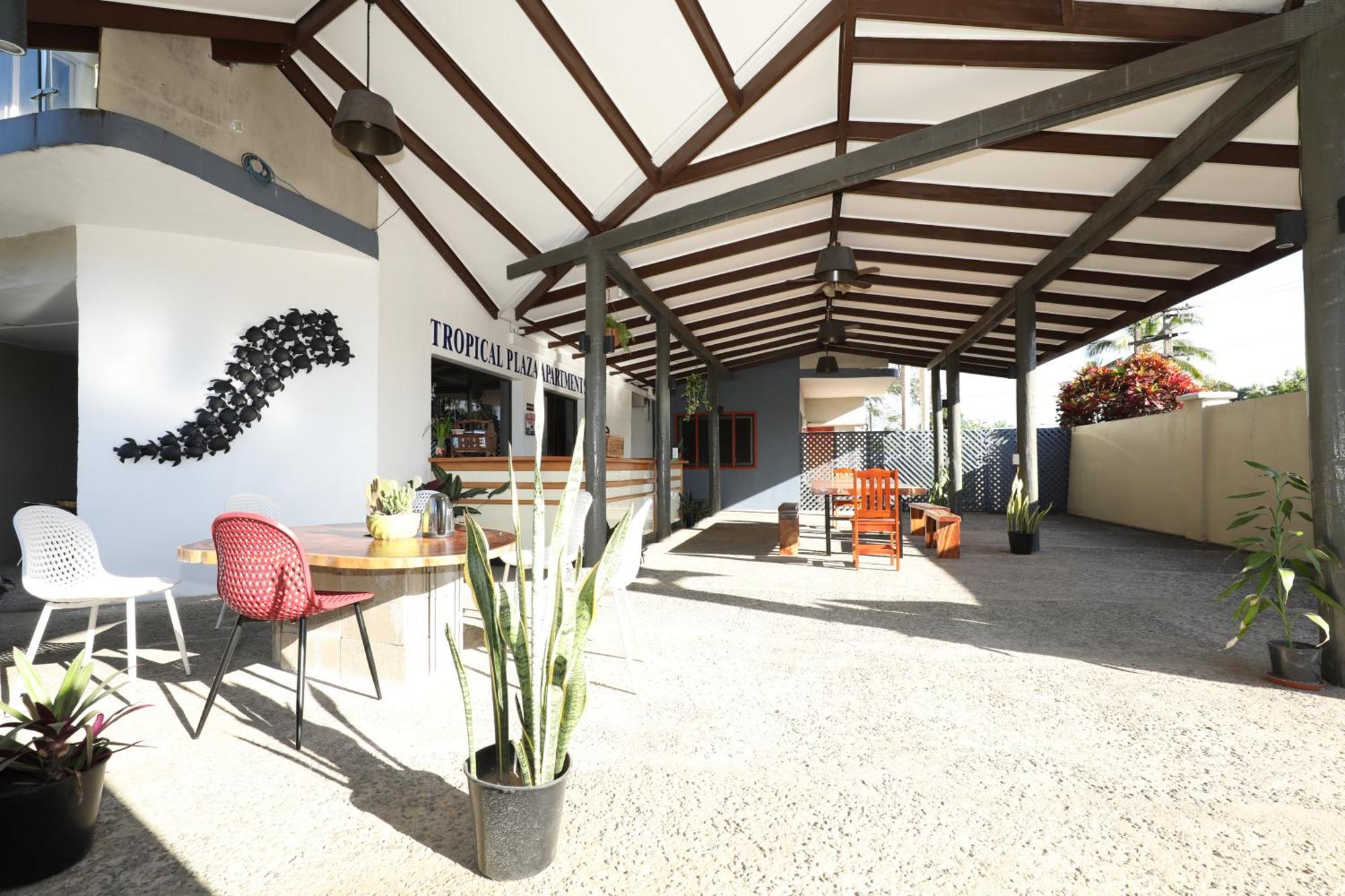 Tropical Plaza Apt Nadi Bagian luar foto