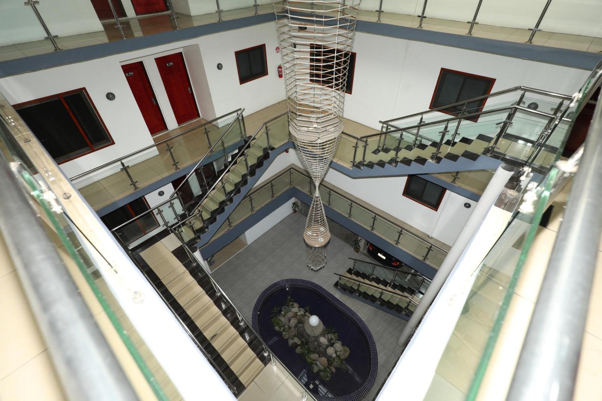 Tropical Plaza Apt Nadi Bagian luar foto